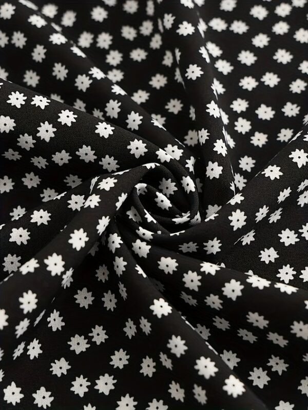 Women's Spring and Summer Floral Print Casual Straight Tie Cropped Pants - Image 3
