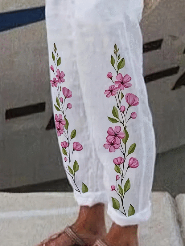 Women's Floral Print Casual Pants - Image 3